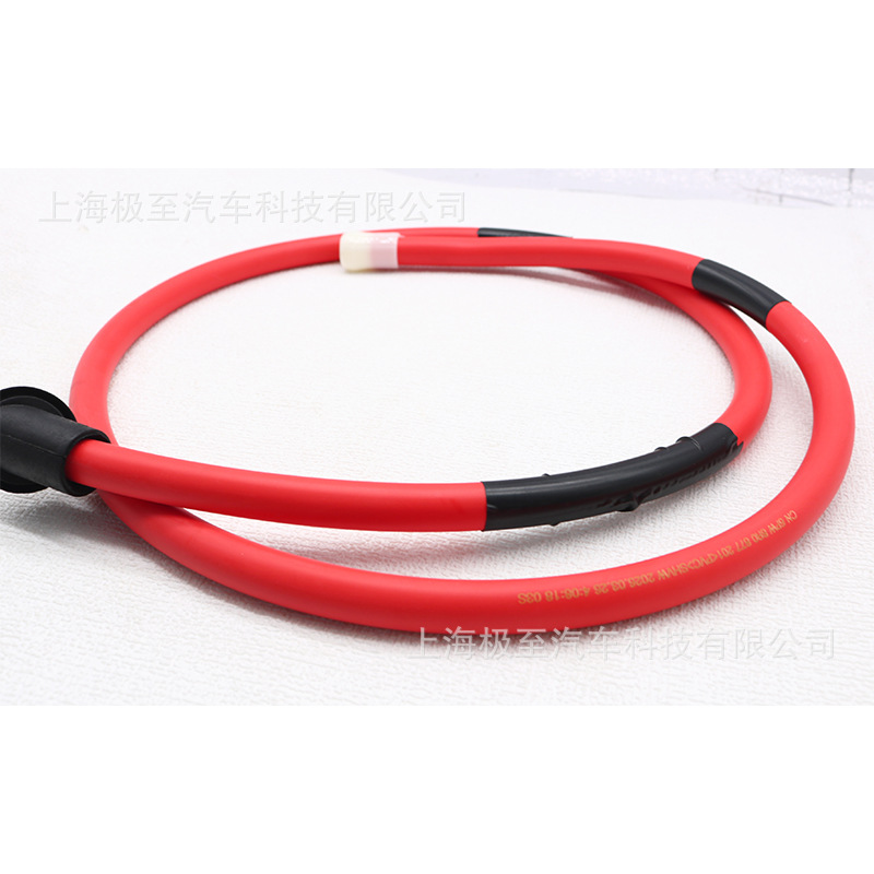 8R0877201, front red drain pipe for sunroof, suitable for Audi Q5 83B 2.0 35 40T 09-18