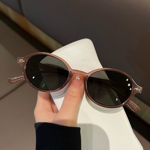 Xiaohongshu best-selling tortoiseshell small frame glasses fashionable retro oval sunglasses UV protection internet celebrity sunglasses for women