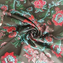 新款梭织色织提花面料  女装连衣裙时装服装面料  工厂直销