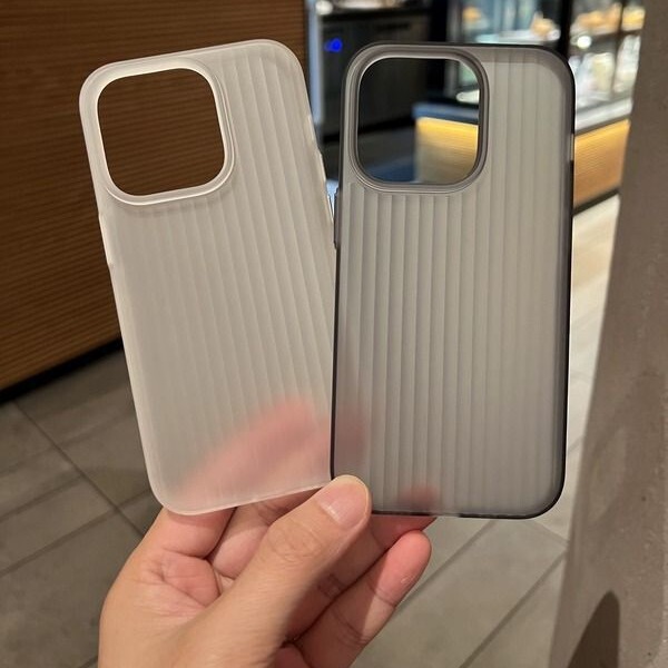 Ultra-thin corrugated semi-permeable frosted for Apple 15 mobile phone case iPhone13/14promax/no yellow soft cover