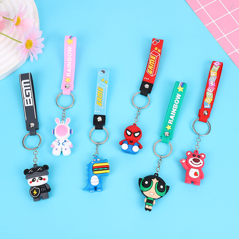 Cartoon Astronaut Keychain, Cute Spider-Man Pendant, Couple's Lightning Bear Gift, Promotional Qr Code Gift Wholesale