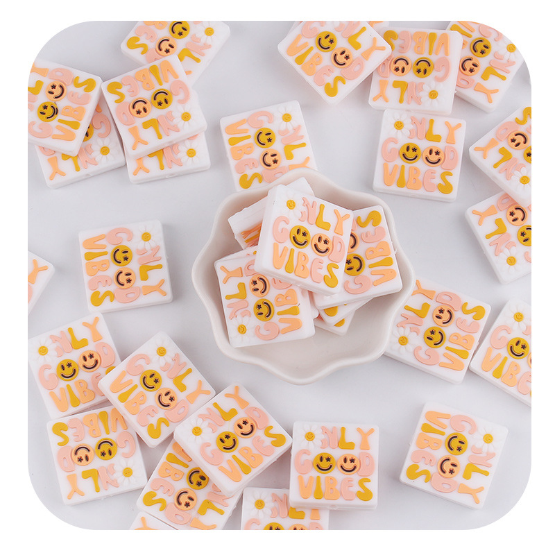 Productos creativos para bebés de bricolaje, cubos de dibujos animados, caras sonrientes, joyas de silicona, cadena de chupete, dientes molares, accesorios de pulsera de mordedor