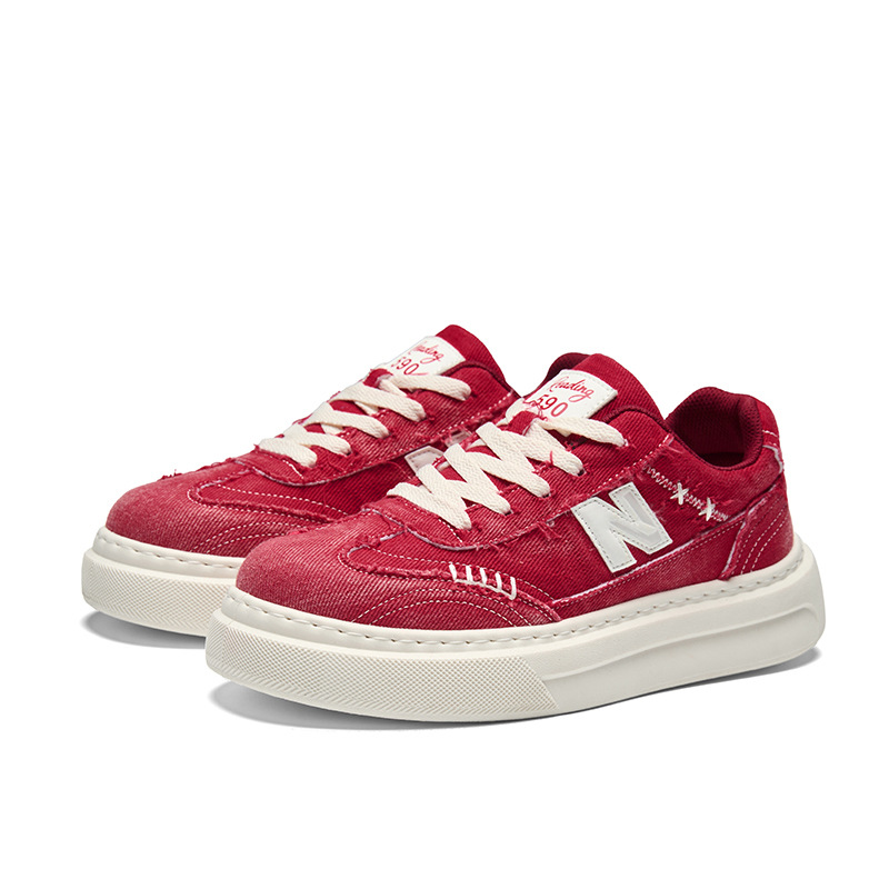Carefully selected Putian New Balance shoes for men and women, niche casual design shoes, Hong Kong style retro student skateboard shoes with thick soles
