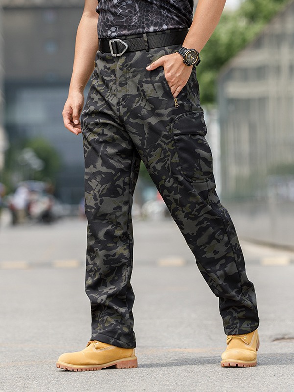 Deportes al aire libre más pantalones de asalto de caparazón suave de piel de tiburón de terciopelo pantalones de senderismo para hombre pantalones de terciopelo de lana venta directa de fábrica