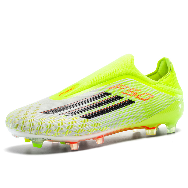 2025 nuevos clavos transfronterizos cortos de alta altura hombres y mujeres zapatos deportivos de entrenamiento juvenil zapatos de fútbol fábrica directa