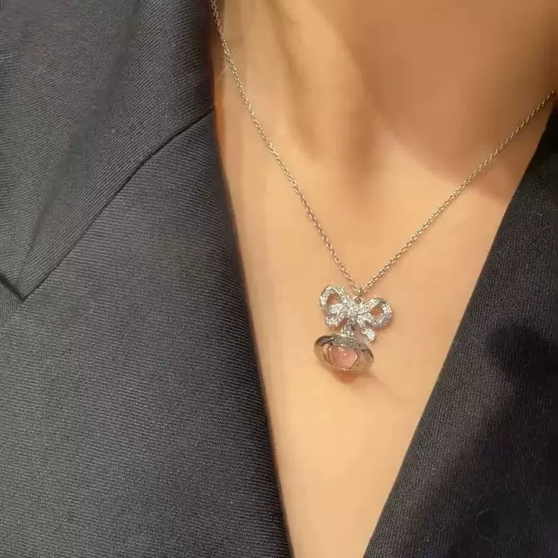 Three dimensional necklace with bow, cute chain for key bag , earrings, diamond encrusted, light luxury style, bright catchy style