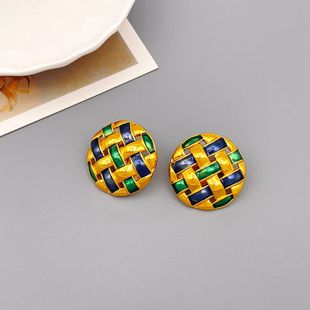 �W��Vintage�͹��U�վ����m�Ŷ��AС���p���S�~��18k�����u���