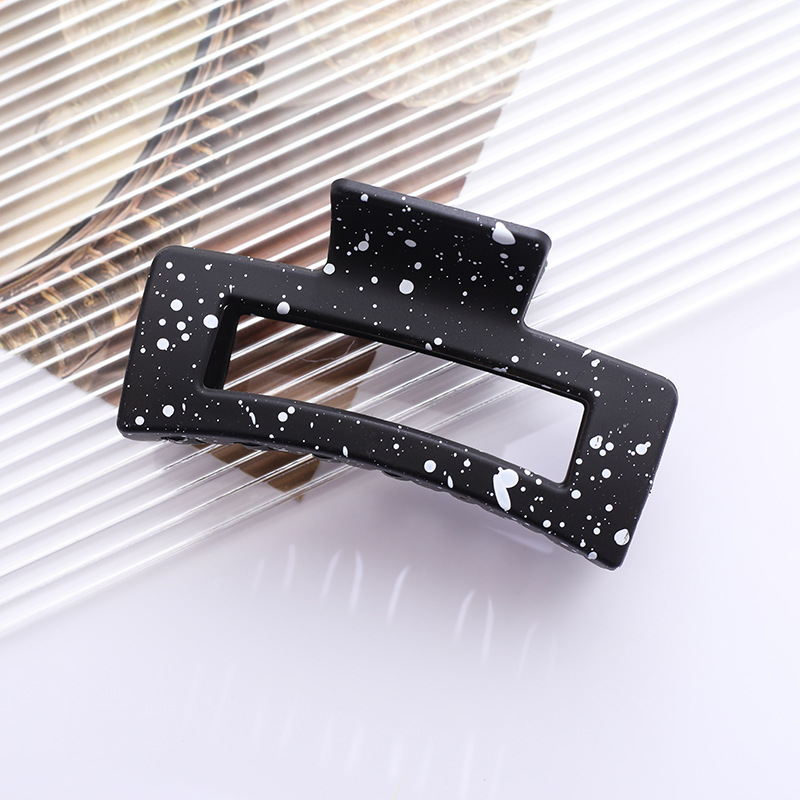 Agarre de pelo helado transfronterizo color de caramelo Cabeza trasera simple clip de pelo grande clip de tiburón de baño updo accesorios para el cabello al por mayor