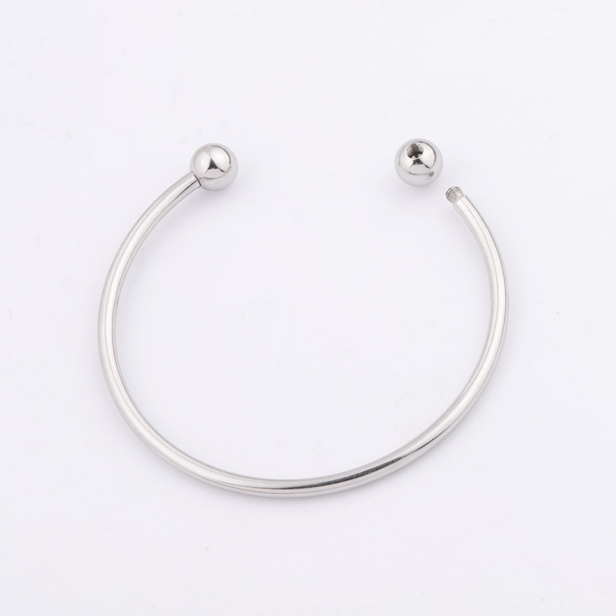 Bracelet Panjia Basic, perle ronde ouverte en acier inoxydable (3 mm d'épaisseur, 60 mm), disponible en stock. Personnalisable avec d'autres perles._voghion.com