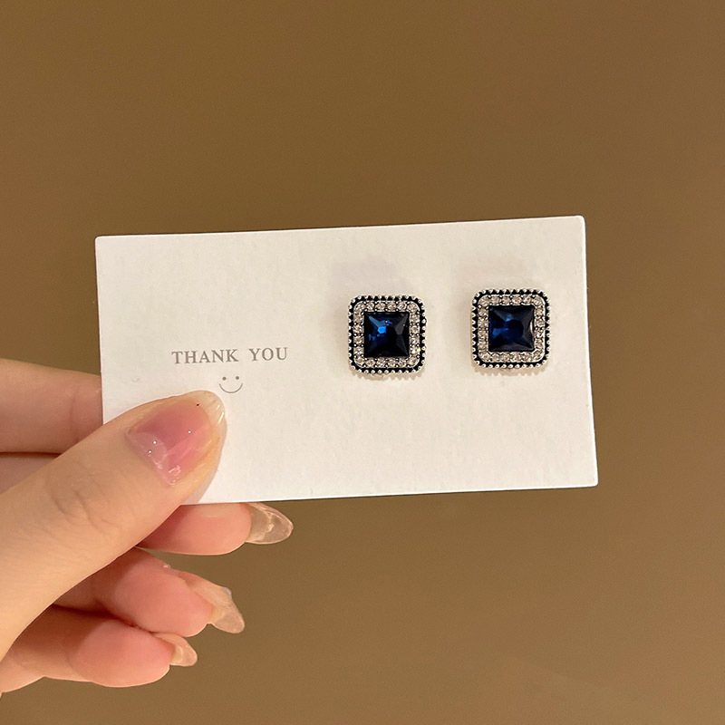 fashionable blue square elegant earrings