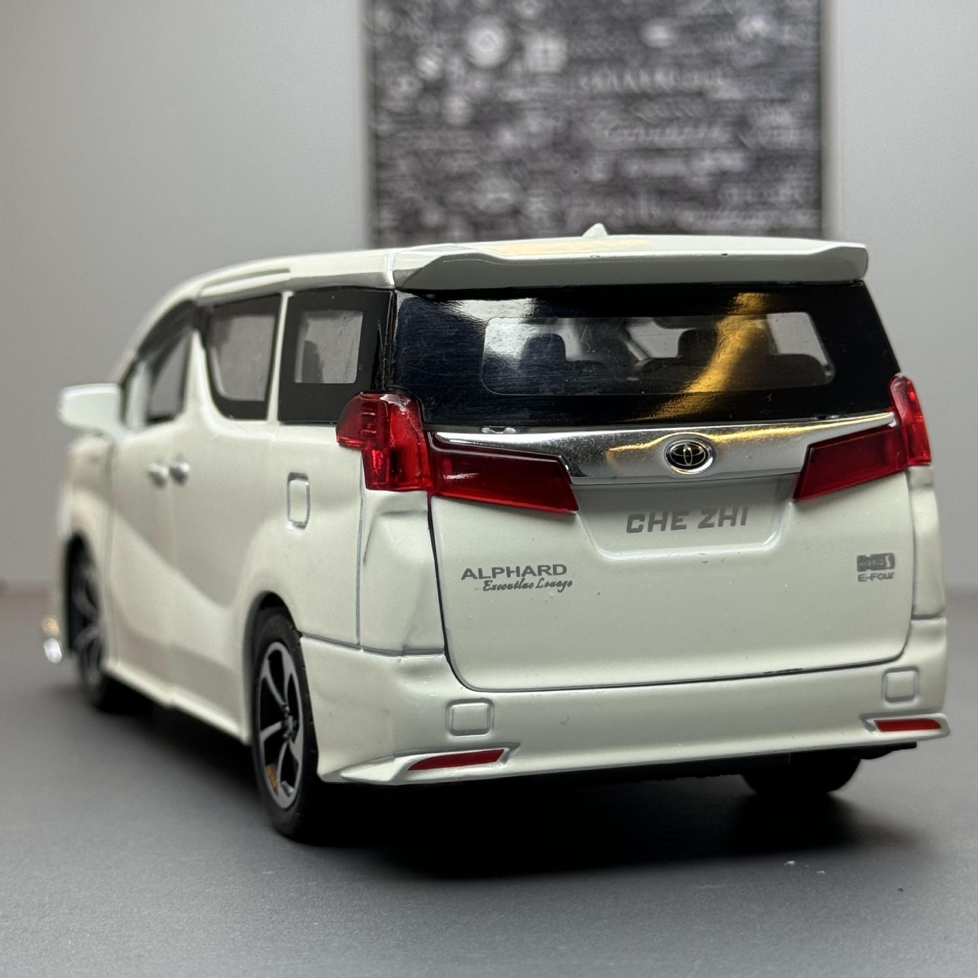 Modelo de coche de aleación de coche 1:32 ELFA coche de negocios con sonido y luz Tire hacia atrás coche de juguete modelo de música adornos