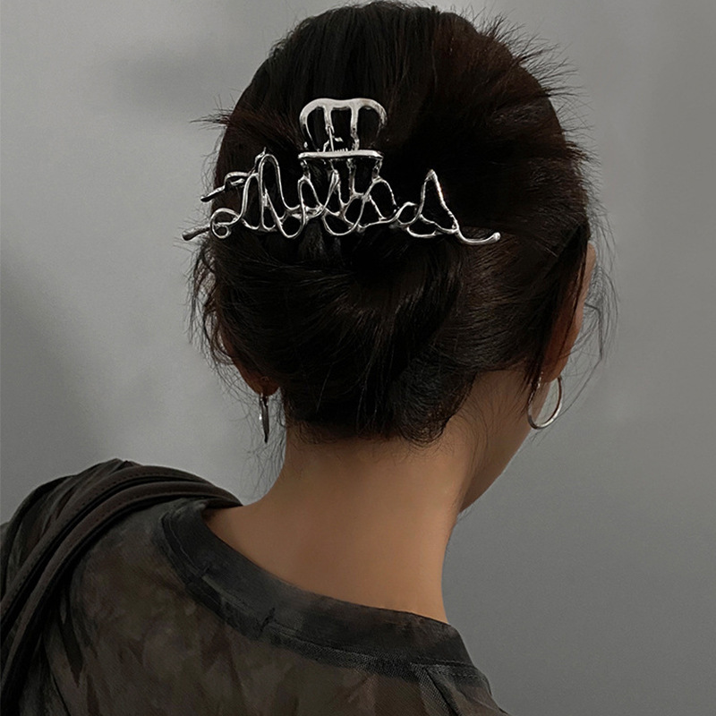 Silver Metal Hair Clip Large Volume Hair Claw Shark Clip High-End Korean Hair Accessory Barrette