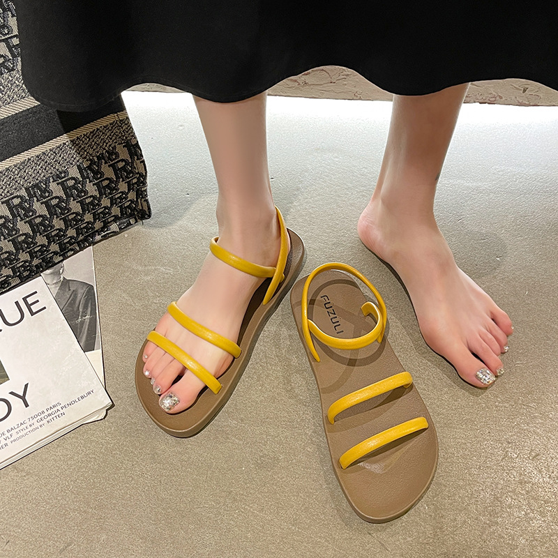 Summer sandals