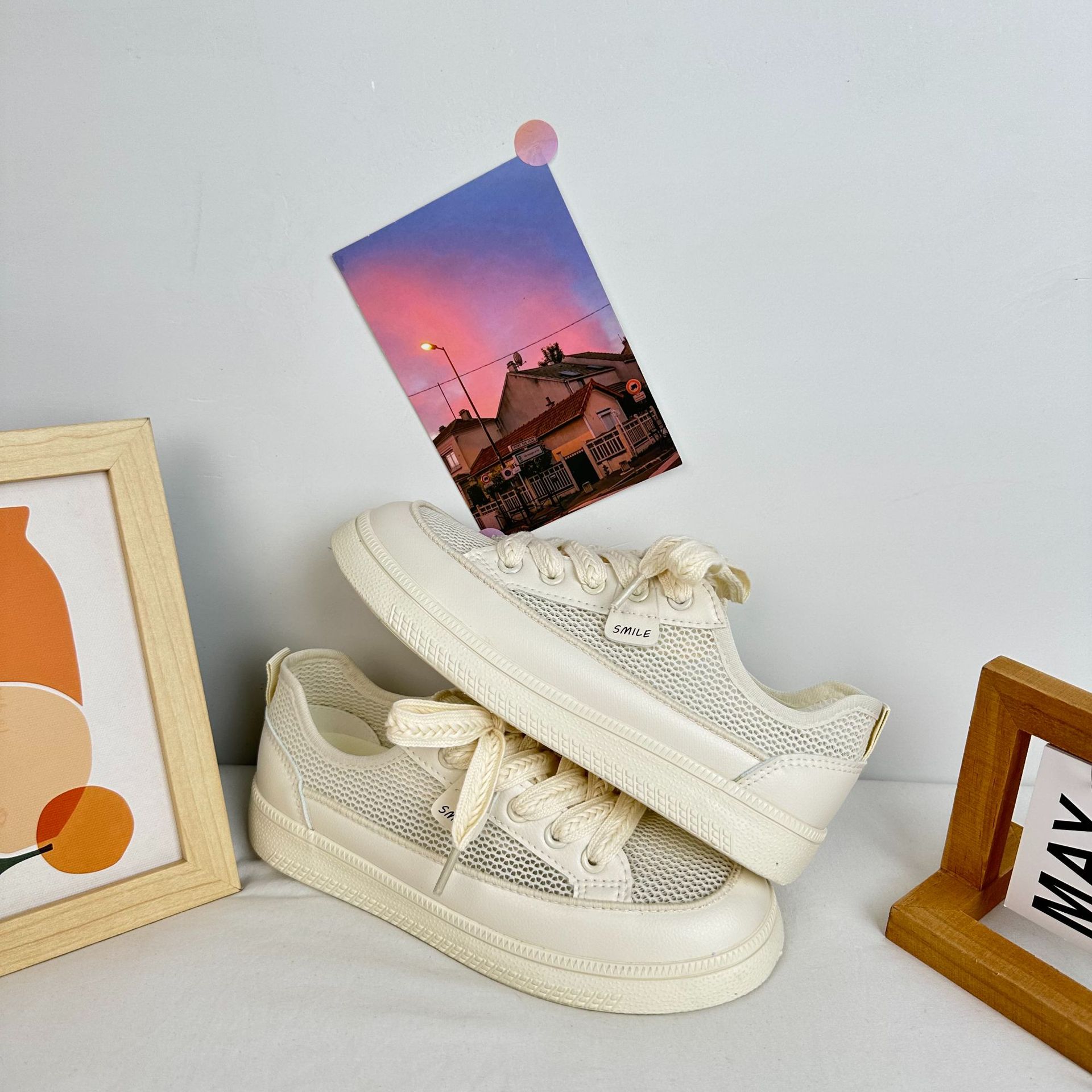 Yuanbo2024 verano nuevo tipo de malla transpirable zapatos blancos de mujer coreana versátil callejera Harajuku zapatos de skate de mujer image 7