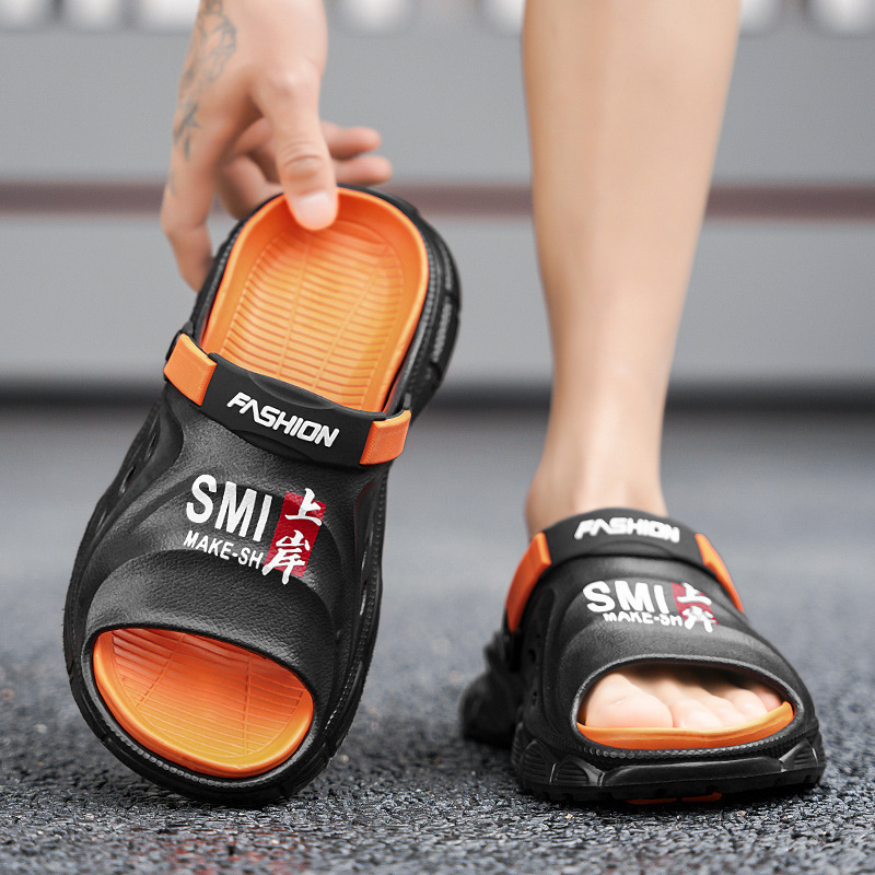 Zapatillas red para hombres de verano juveniles antideslizantes de fondo suave de dos usos deportivos para hombres pisando mierda sensación de playa zapatillas frías