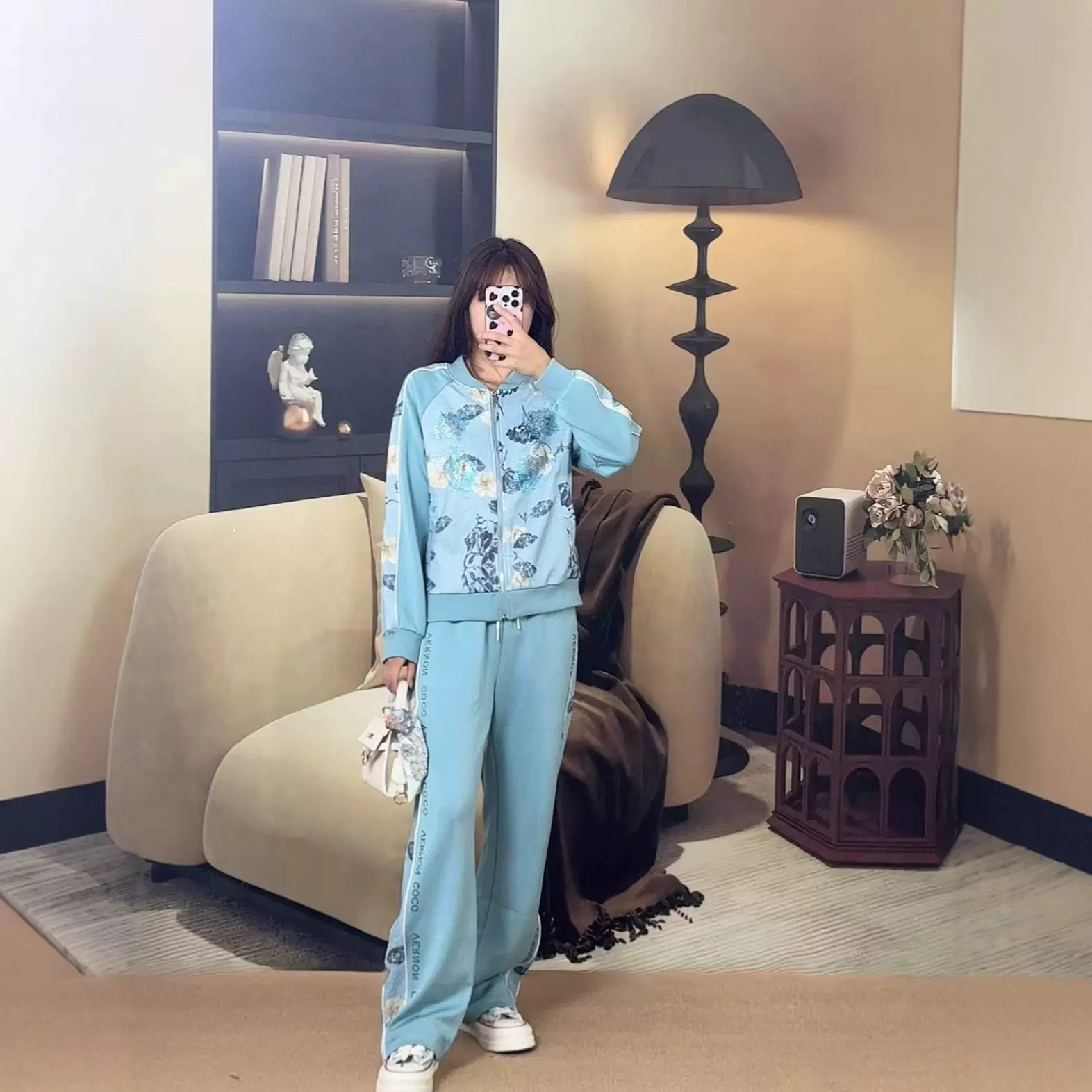 秋季拉链显瘦气质休闲运动套装女高级感长袖直筒裤两件套小众女装