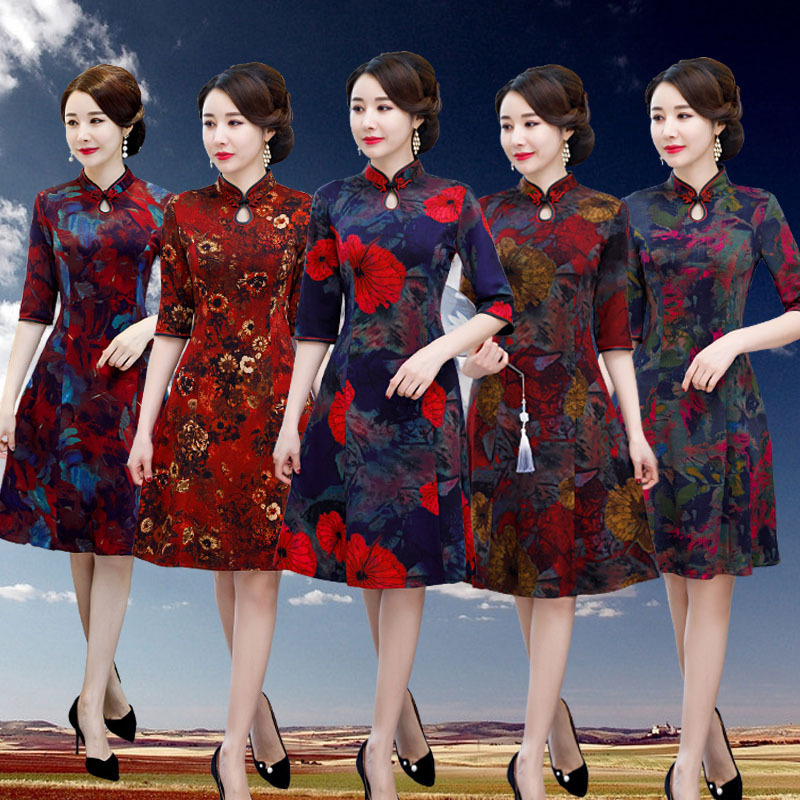 Spring New Roman cotton improved mid-length cheongsam dress large swing mom wear square dance dress special offer