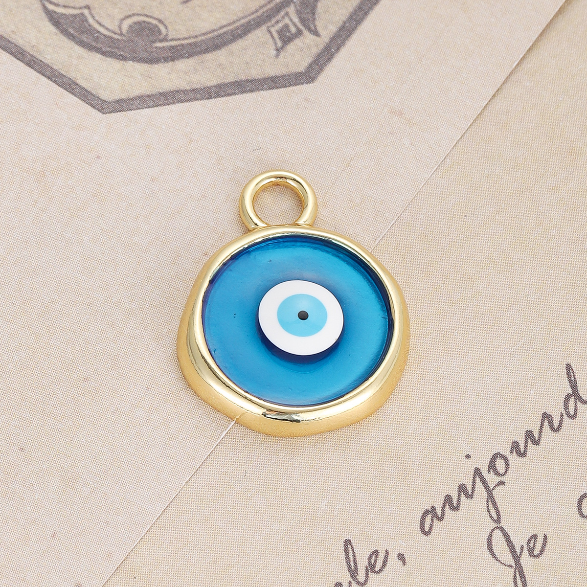 Devil's Eye Pattern All Seasons Season 1 Piece Copper Devil's Eye Polished Pendant
