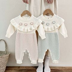 ins春秋婴幼儿提花泡泡球连体衣女宝宝手工钩花纯棉满月周岁爬服
