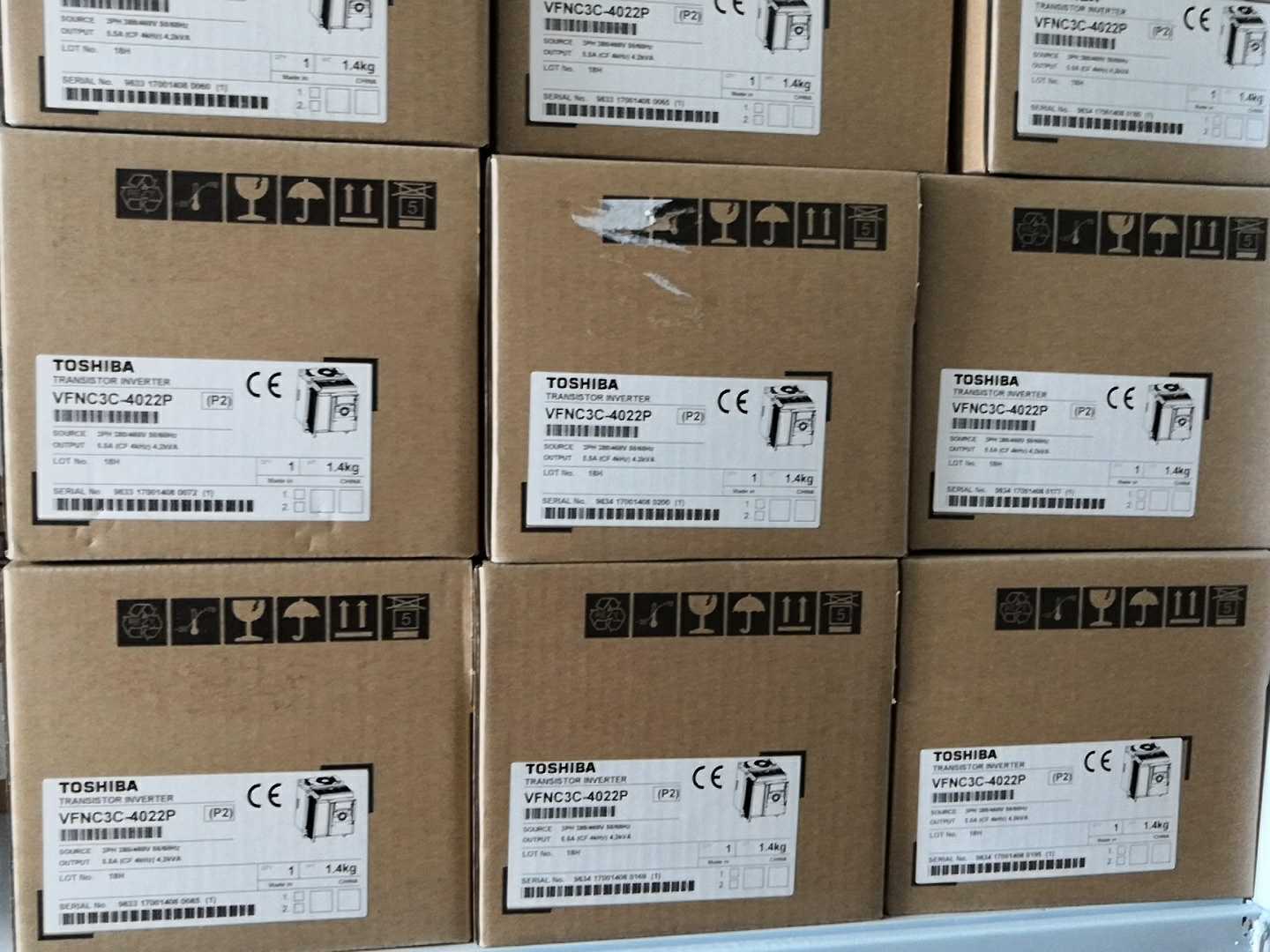 全新变频器 VFNC3C-4055P 5.5KW变频器日本进口 正品