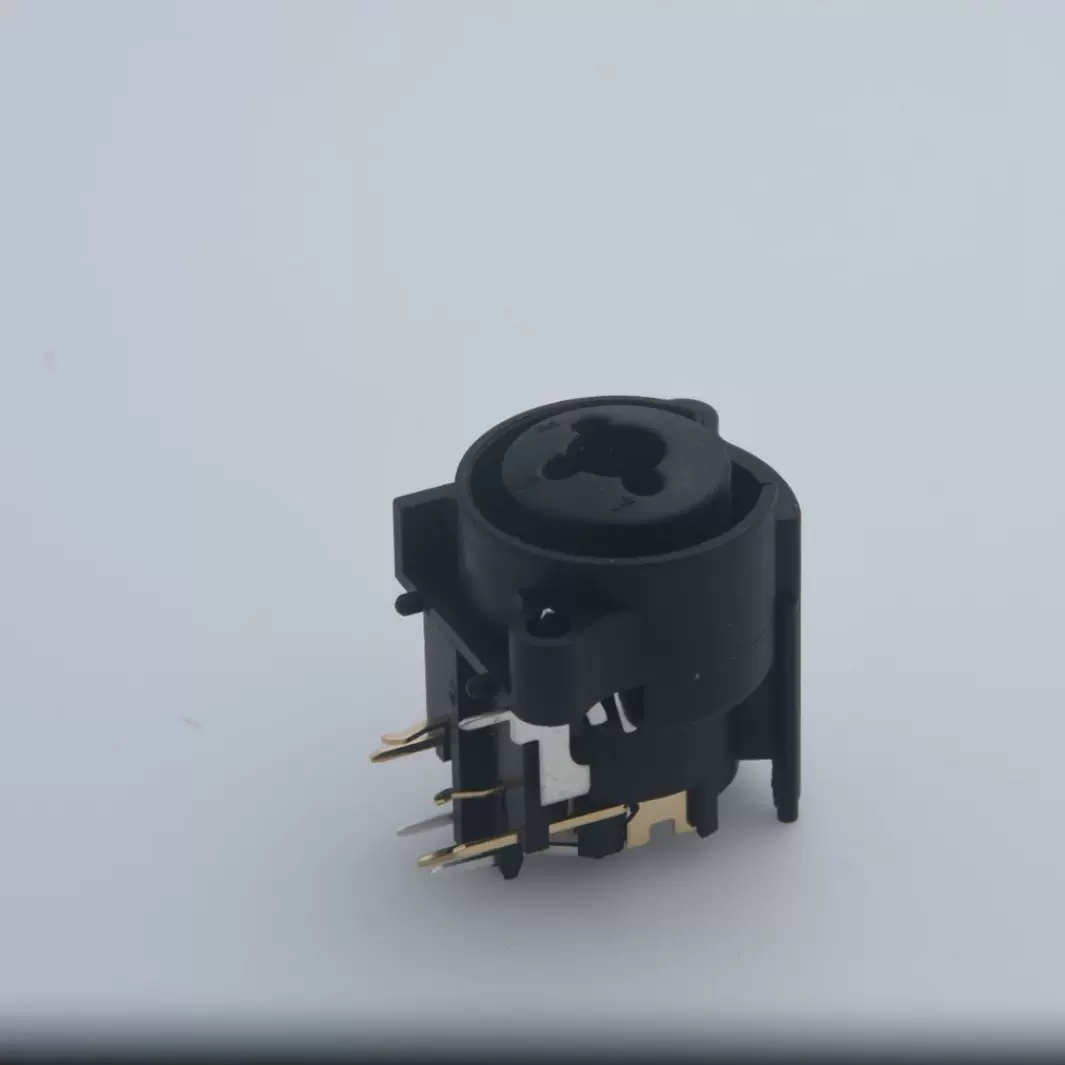 XLR卡侬座 舞台灯光调音台 麦克风话筒音响平衡插座 XLR连接器