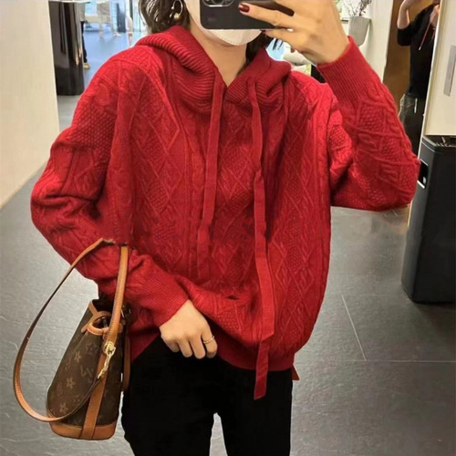 Twist hooded for autumn and winter to show slimming design, niche knitted bottomed shirt, women's loose and lazy wind belt hat, hoodie