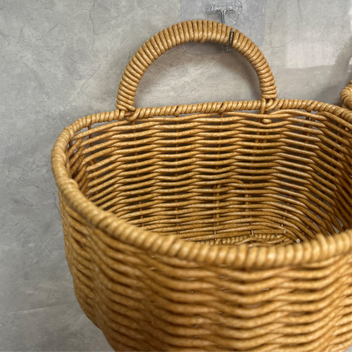 New Wicker Baskets for Kitchen Ginger Garlic Wall Hanging Basket Bathroom Shower Storage Rack Decorative Wall Decor