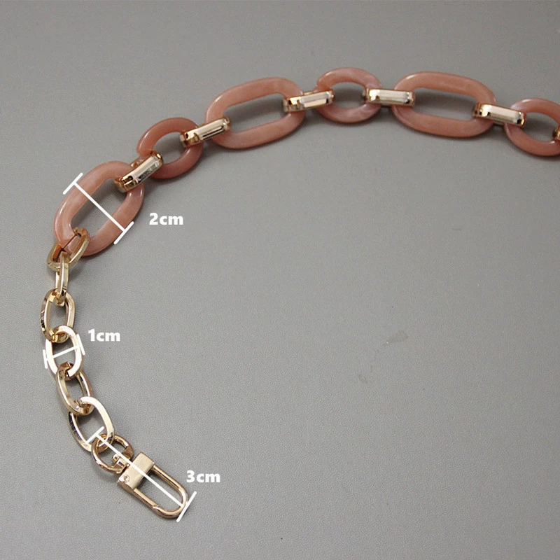 Beige amber acrylic red plastic chain, ручка, 43см