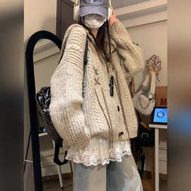 韩版穿搭连帽针织牛角扣开衫毛衣女秋冬百搭休闲软糯帽衫外套上衣