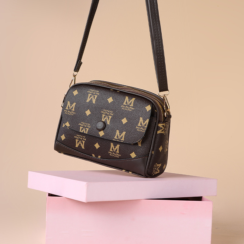 Shiling Leather Bag Crossbody Bag high quality Shell Bag Fashionable Exquisite Middle-aged Women's Bag Niche Practical Mother Shoulder Bag