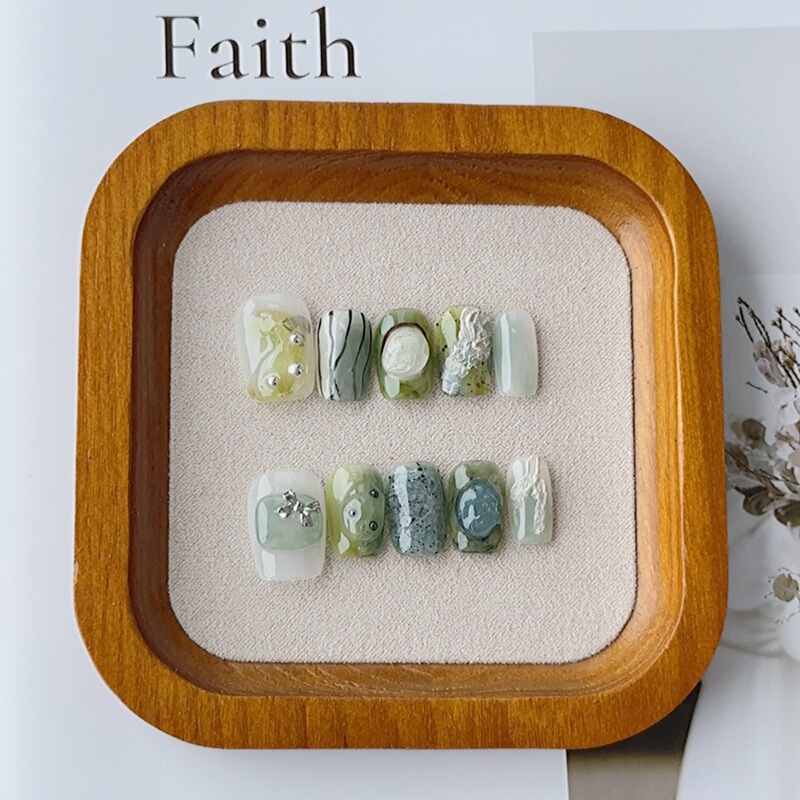 High-End Green Manicure Patch Designer Niche Marble Shell Stereo Smudged Handmade Wearable Nails