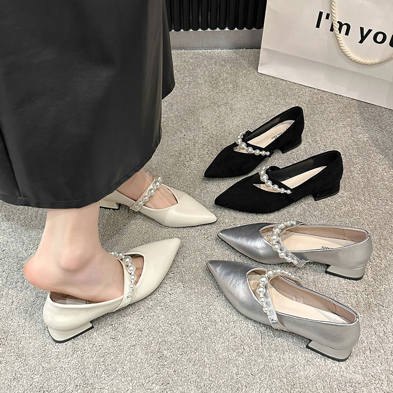 Square Heel Pointed Toe Mary Jane Shoes Women's Shoes 2025 Spring New Shallow French Style Pearl Strap Elegant Single Shoes