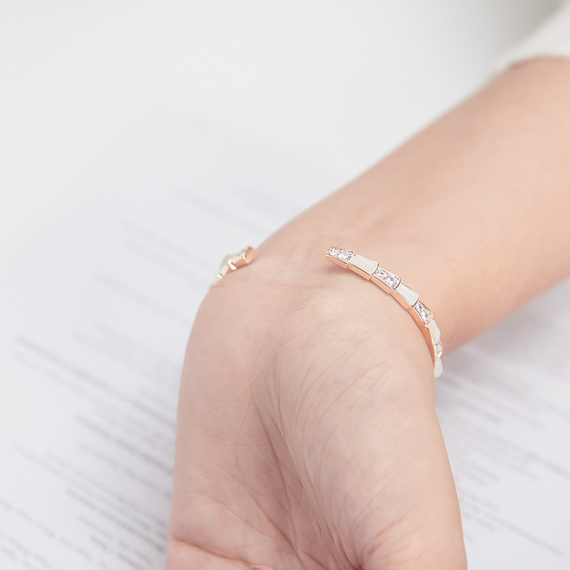 Fashion Geometric Copper Bangle Gold Plated Shell Zircon Copper Bracelets 1 Piece