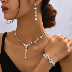 爆款时尚轻奢女士首饰套装新娘礼服项链耳环手链饰品jewelry水滴