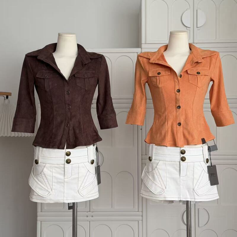 Retro Brown Suede Shirt with a Japanese Vibe, Short-Sleeve Workwear Shirt with Shoulder Pads, Spicy Girl Top for Women Retro Brown Suede Shirt with a Japanese Vibe, Short-Sleeve Workwear Shirt with Shoulder Pads, Spicy Girl Top for Women