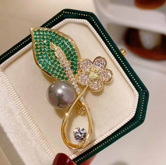 Double Flute Brooch Elegant Aesthetic Accessory For Women Pin_voghion.com