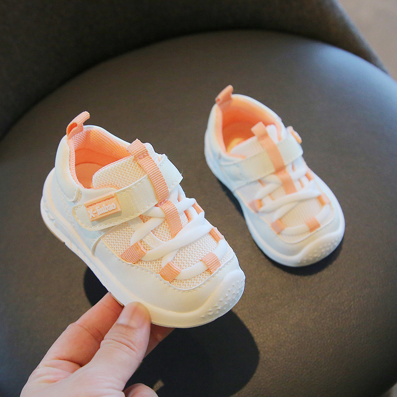 Zapatos de bebé para niños pequeños zapatos de bebé de fondo suave 0-1-3 1 año 2 primavera y otoño zapatos cerrados para niños y niños malla transpirable
