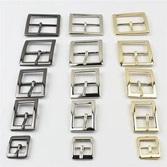 方形の日の針は日の字形の包みを掛けてベルトを掛けて靴を掛けて服装の補助材料を掛けて金属の部品を包みます。