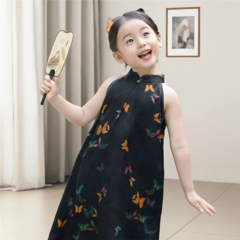 Girls' summer new style beautiful baby cheongsam, new Chinese-style national style butterfly print halter neck sleeveless dress Hanfu
