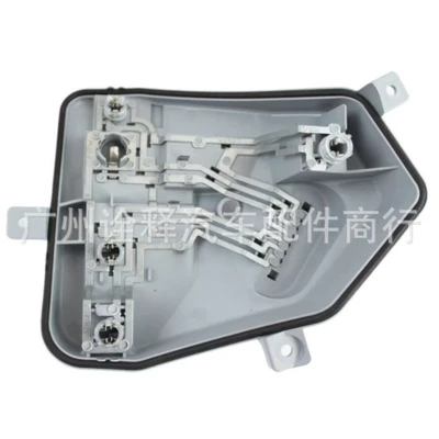 1768200177 1768200277 Suitable for Mercedes-Benz A-Class W176 (imported) tail light base