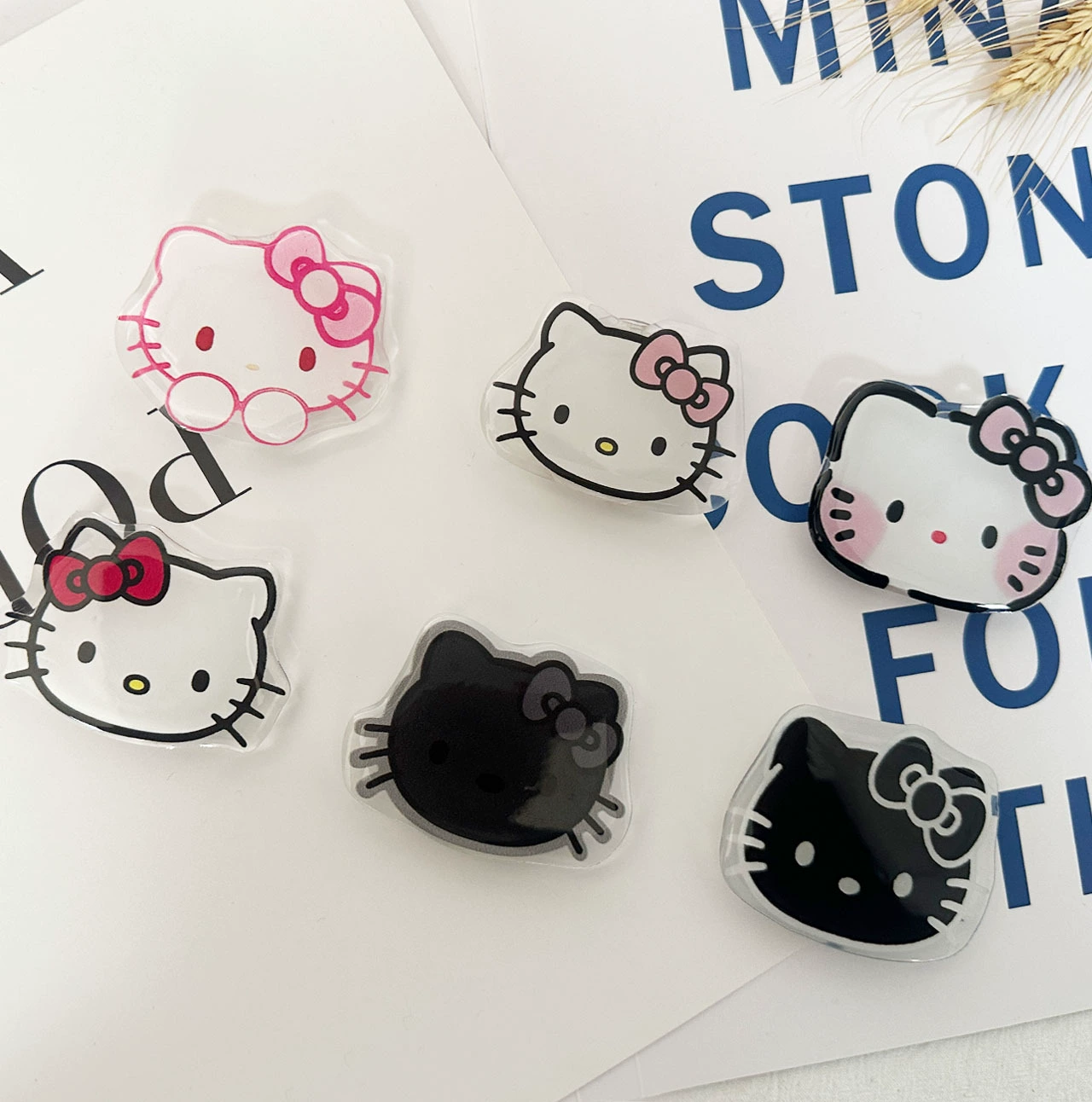 HelloKitty Hello Kitty мультфильм девушка сердце подходит для подставки подставки мобильного телефона телескопический складной рабочий стол