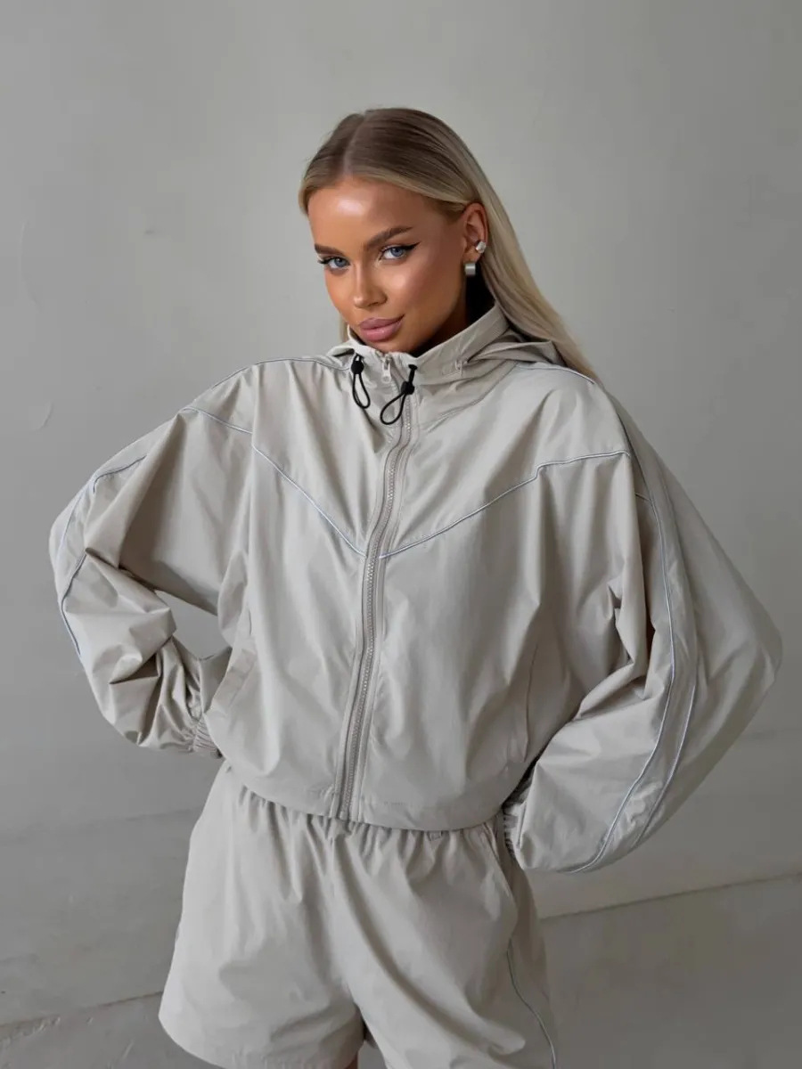 Women's Solid Color Long Sleeved Zip Up Cardigan Elasticated Shorts Two Piece Set Casual Summer Outfit_voghion.com