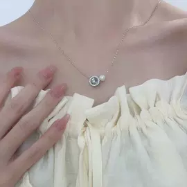 项坠;项链;手链