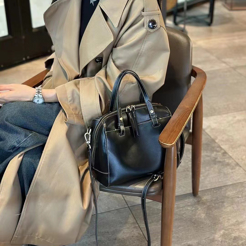 Women's Genuine Leather Bag 2025 Spring/Summer New Crossbody Bag Large Capacity Commuter Handbag Shoulder Bag Retro Tote - Thumbnail 3