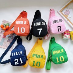 女の子のリュックサックの新型は韓国版の子供の小さい胸の包みに旅行します。