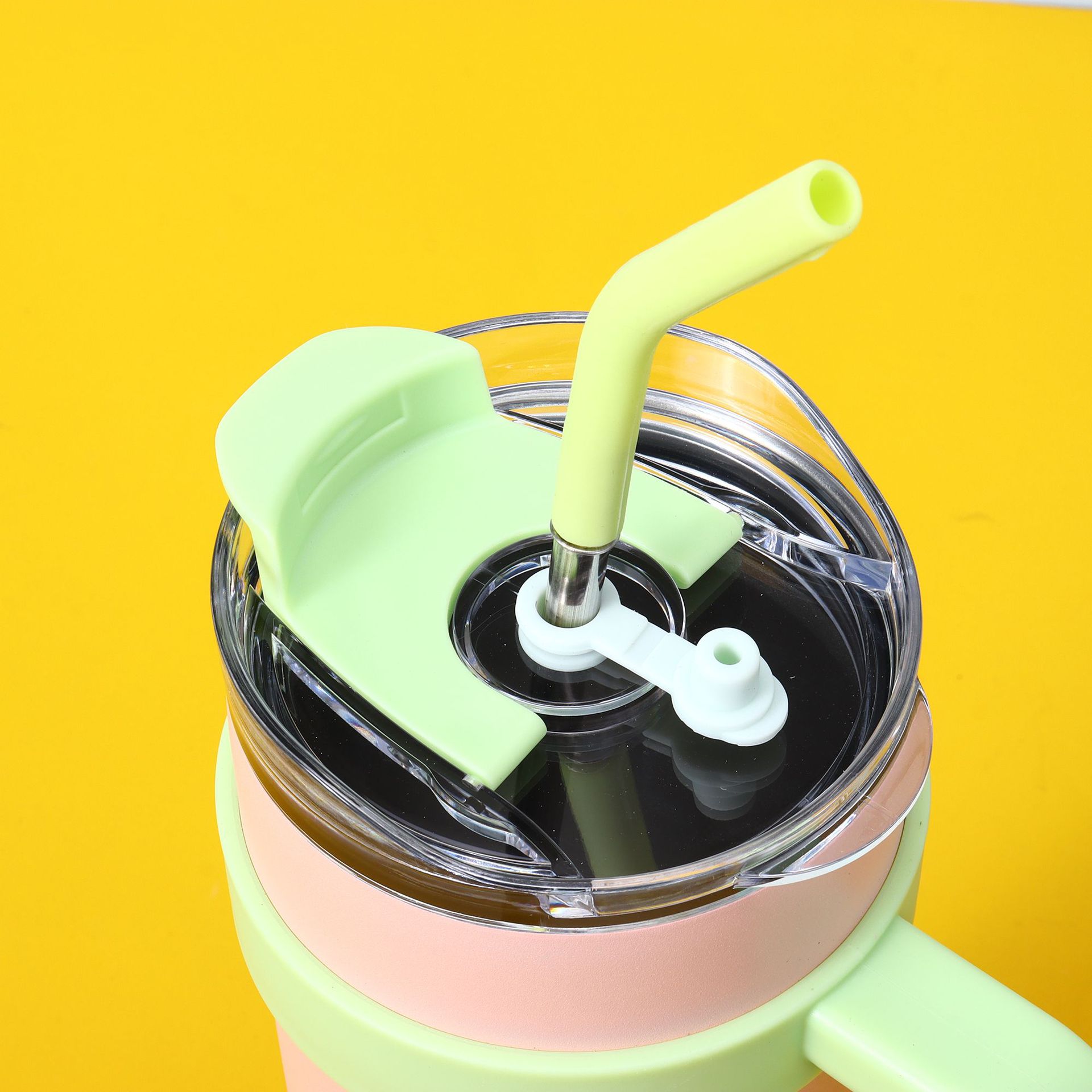 Giant Insulated Water Bottle With Straw For Cold Drinks Large Cup_voghion.com