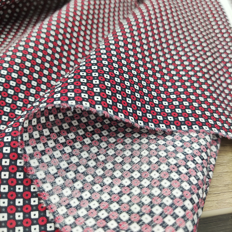 Fabricante de ventas de diseño de flor impresa tela de seda de 100% algodón impresa tela de falda