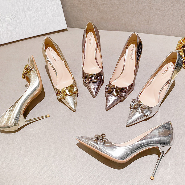 Design high heels made of patent leather
