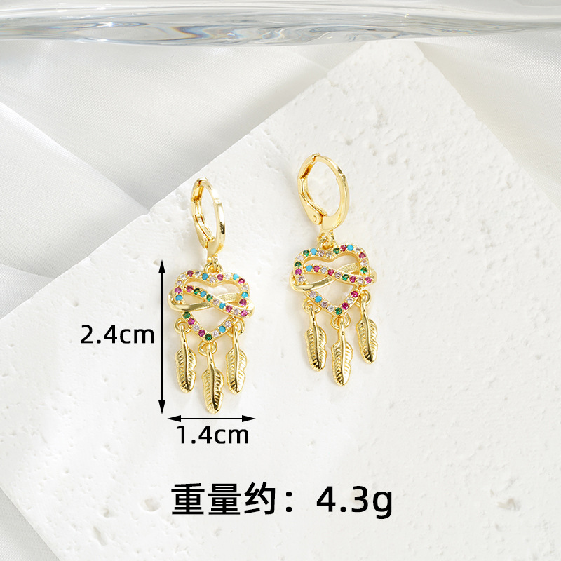 Nuevos productos Vietnam Shajin Collar Estilo de lujo ligero Amor borla Pendientes de plumas Diseño de moda femenina Sentido Joyería al por mayor