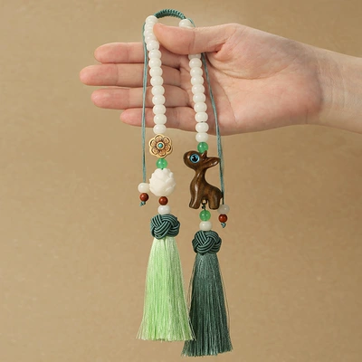An Sandalwood Deer Hanging Ornaments High-grade | Car hanging